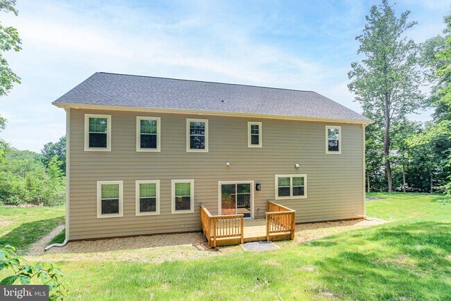 Building Photo - 10302 Laurel Ridge Way