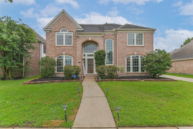 Building Photo - 13023 Dogwood Blossom Trail