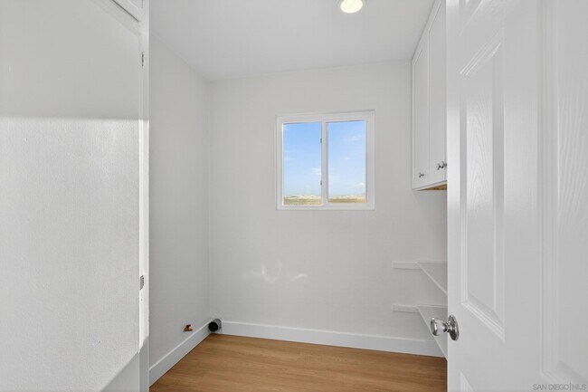 Building Photo - 4060 Rosarita Dr