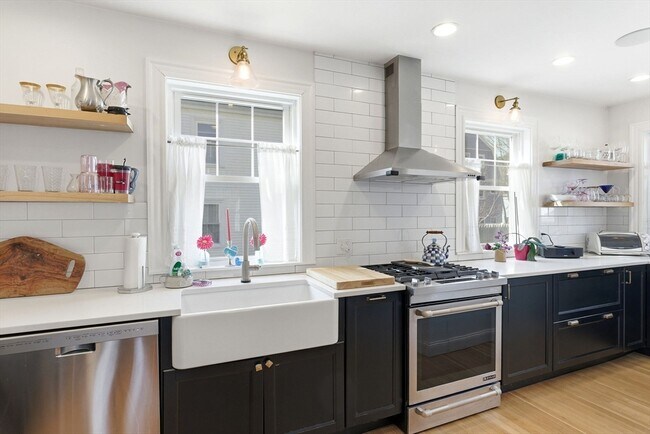 Building Photo - 31 High St