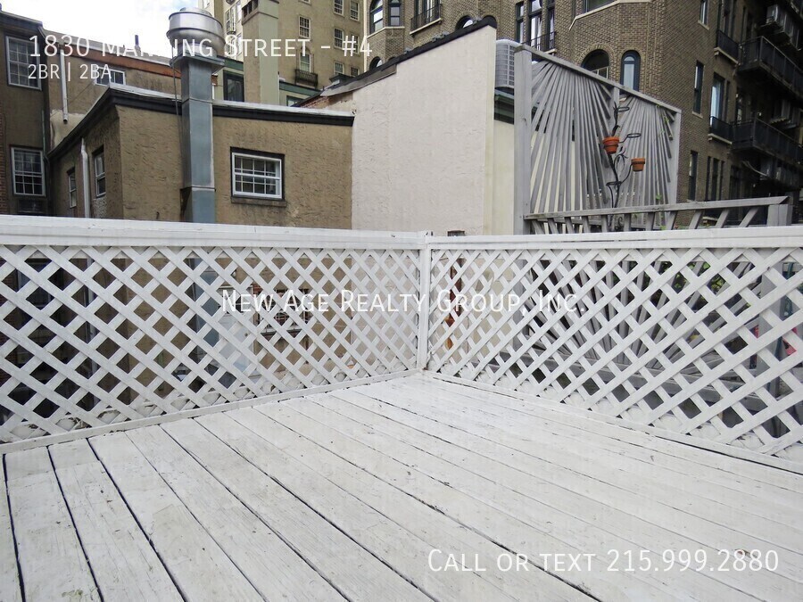 Building Photo - 1830 Manning St