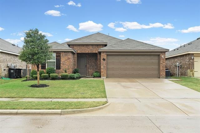 Primary Photo - 103 Gallant Fox Ln