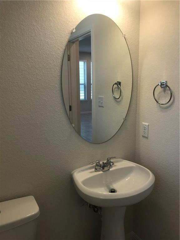 Building Photo - 115 Iron Rail Rd