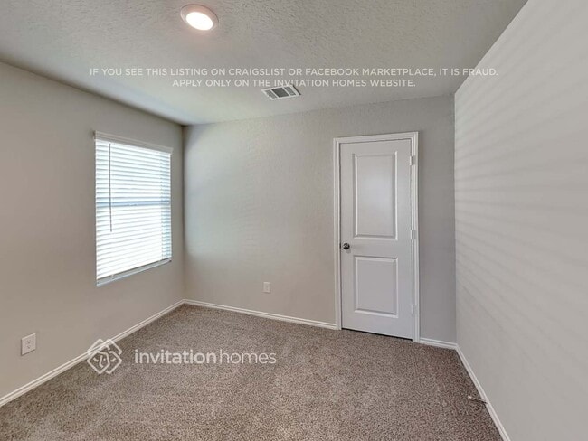 Building Photo - 14602 Calaveras Creek