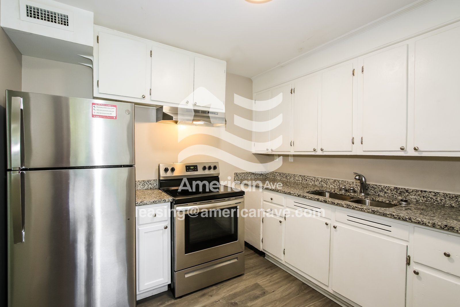 Building Photo - 1126 Alfred St NE