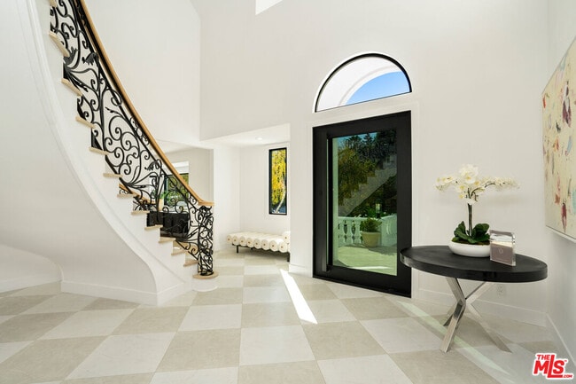 Building Photo - 4608 Westchester Dr