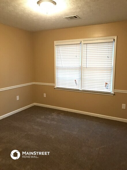 Building Photo - 908 Saybrook Cir NW