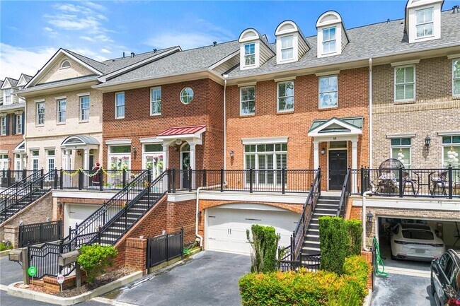 Building Photo - 15 Buford Village Walk