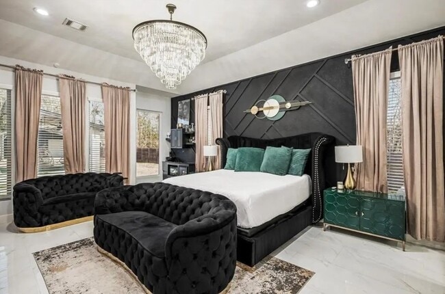 Building Photo - 13 Rd 660