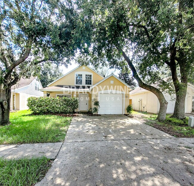 **ONE MONTH FREE RENT!!** 2040 With our 323 Summer Sails Dr