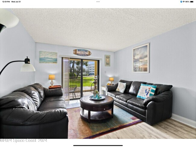 Building Photo - 4105 Ocean Beach Blvd