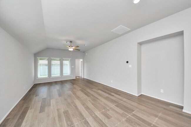 Building Photo - 21239 Speckled Trout Ln