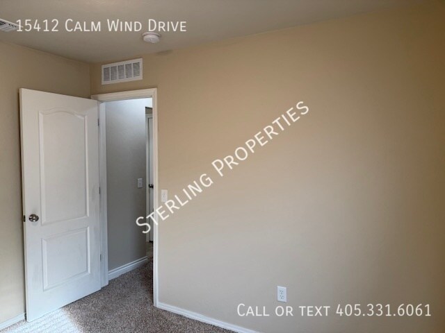 Building Photo - 15412 S Calm Wind Dr