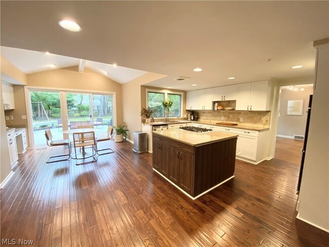 Building Photo - 23547 Duffield Rd