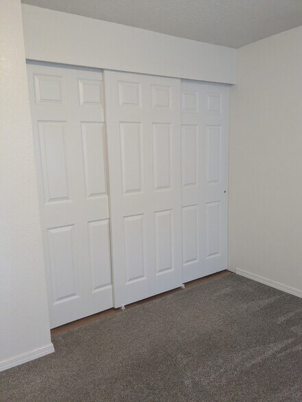 Back bedroom closet - 9127 Meridian Pl NE