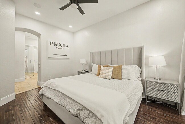 Building Photo - 7262 E Woodsage Ln