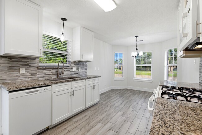Building Photo - 26218 Cypresswood Dr