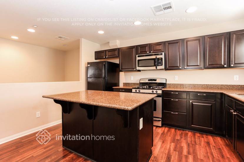Building Photo - 8961 Stephanie Jean Ct