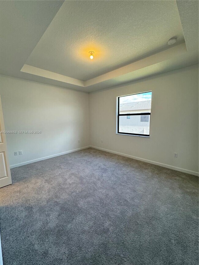 Building Photo - 23379 SW 128th Ave