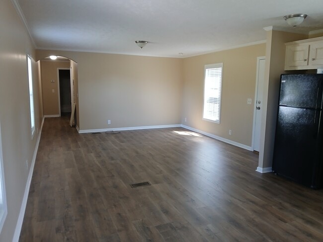 Primary Photo - 30 Rising Sun Ln