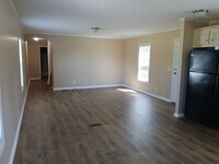 Building Photo - 30 Rising Sun Ln