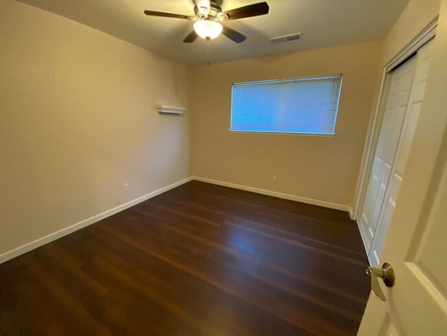 Building Photo - Beautiful Home for rent in Visalia, Ca