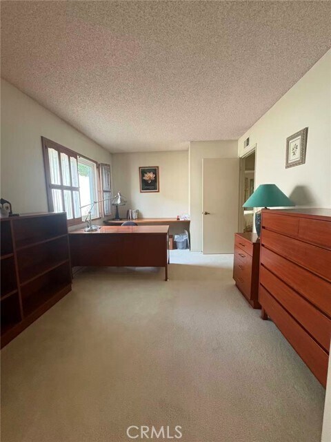 Building Photo - 23484 Coyote Springs Dr