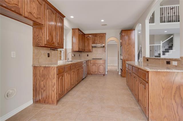 Building Photo - 9144 Hawley Dr