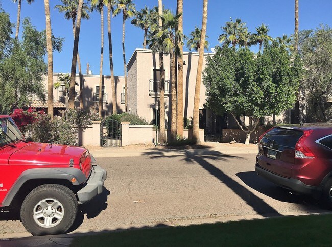 Building Photo - 4813 N 73rd St