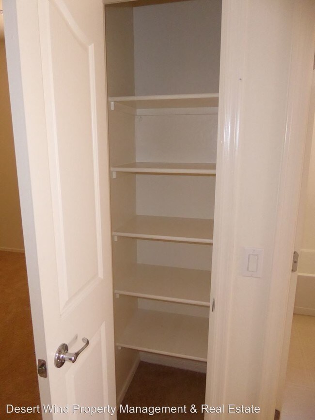 Building Photo - 3470 E Riopelle Ave