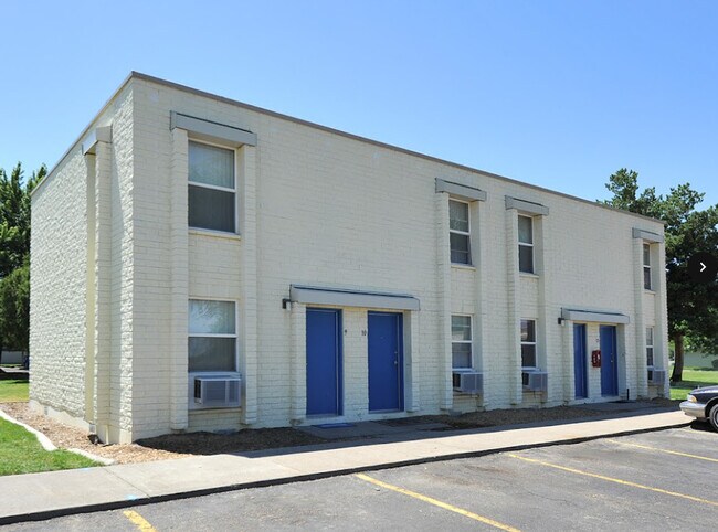 Building Photo - Escoshio Apartments