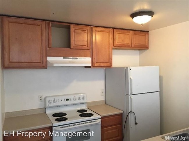 Building Photo - 4415 Greenholme Dr