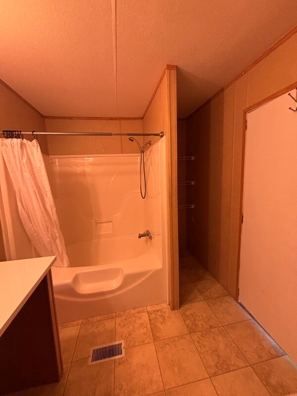 Building Photo - 10111 Piney Creek Ct