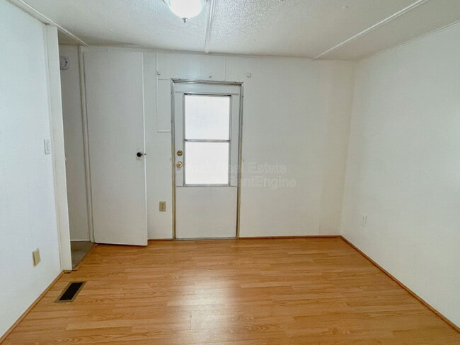 Building Photo - 5709 W Rocking Cir St