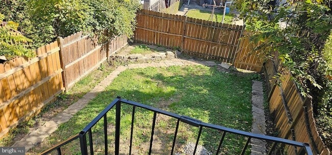 Building Photo - 1221 Poplar Grove St