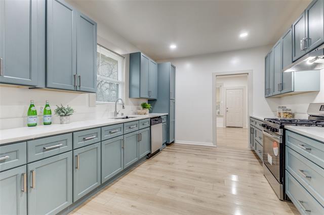 Building Photo - 922 Cristler Ave