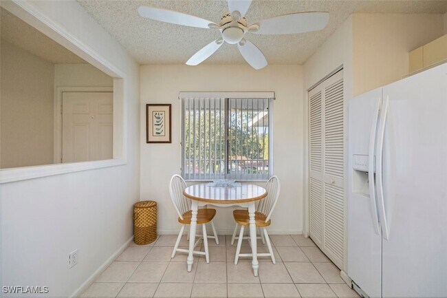 Building Photo - 5975 Bloomfield Cir