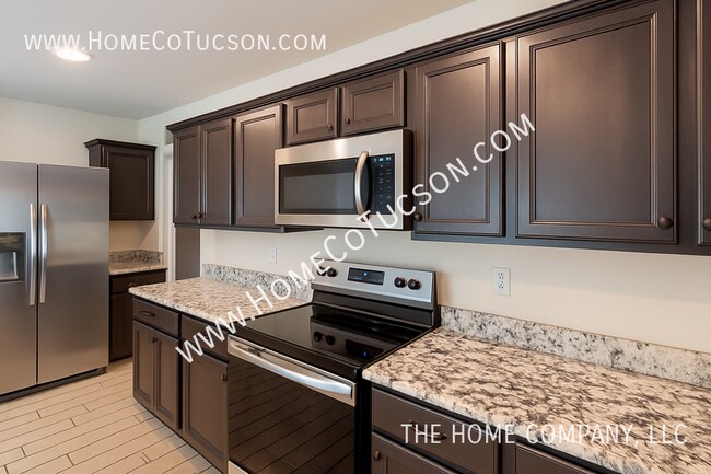 Building Photo - 8558 W Jackdaw Ct