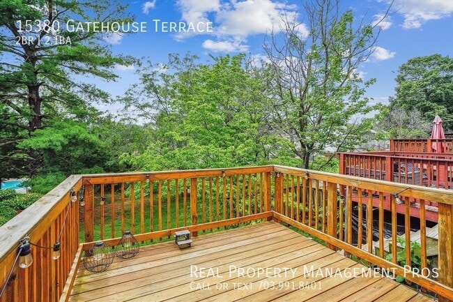 Building Photo - 15380 Gatehouse Terrace
