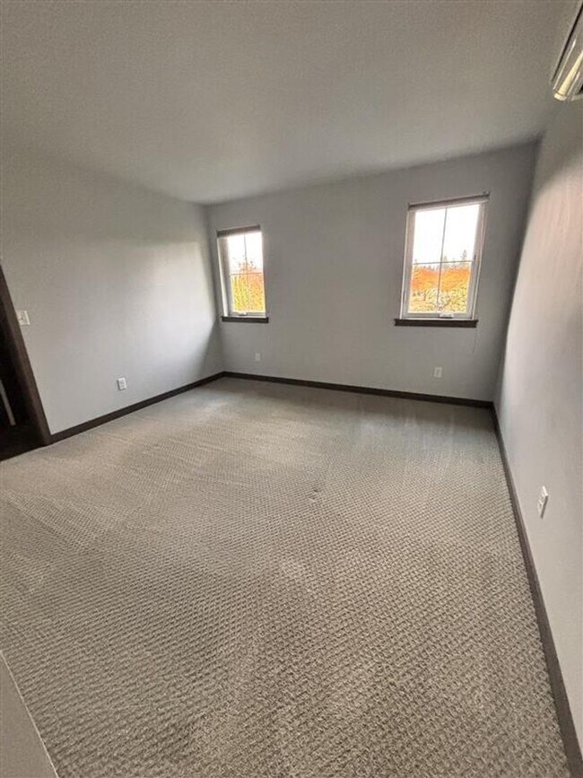 Building Photo - Kvernmo #4