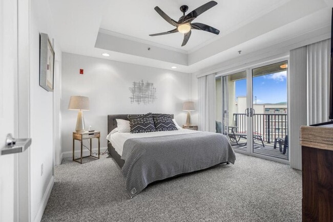 Building Photo - 210 Raceday Center Dr