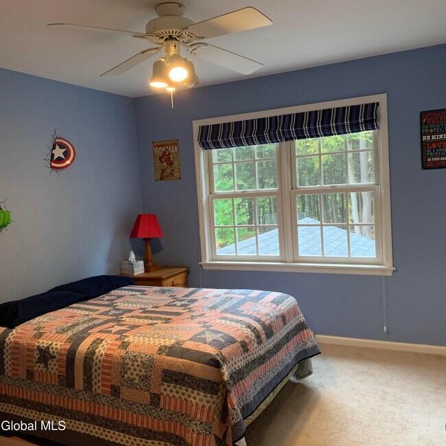 Building Photo - 8 Amanda Ct