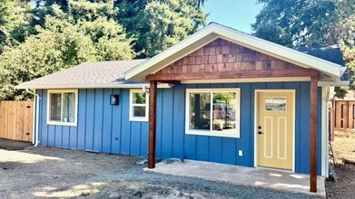 Building Photo - 311 Alva Park Dr