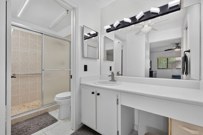 Building Photo - 9474 S Belfort Cir