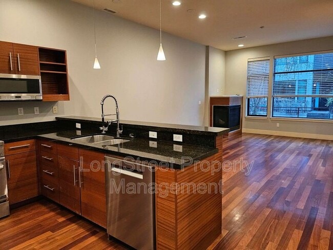 Building Photo - 2176 NW 16th Ave