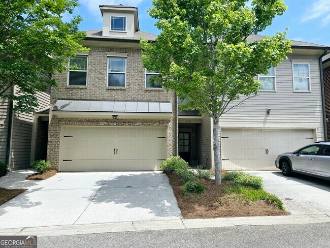 Building Photo - 2251 W Village Ln