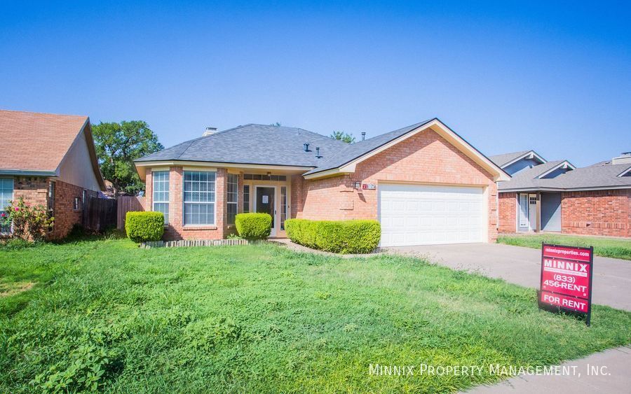 Primary Photo - 6125 8th Dr