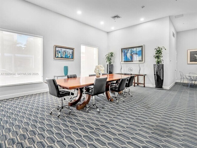 Building Photo - 18800 NE 29th Ave