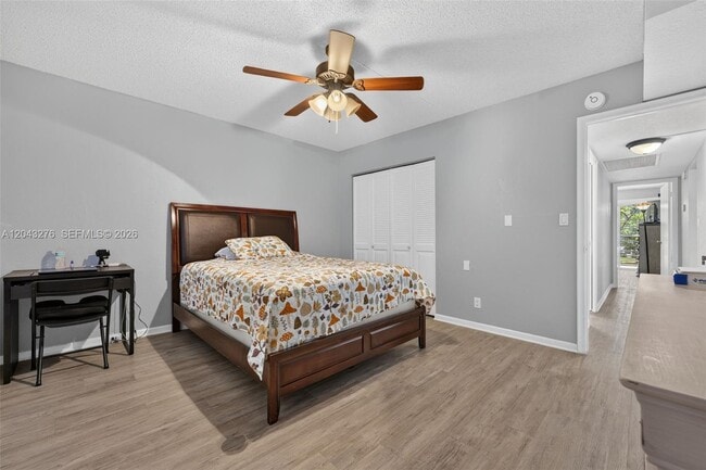 Building Photo - 2404 Antigua Cir