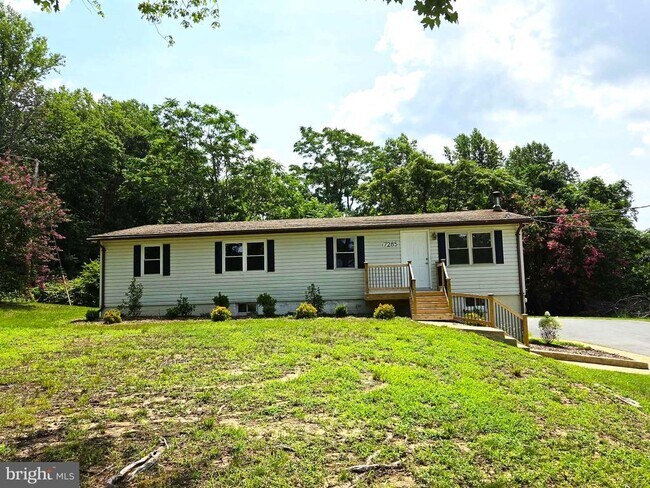 Building Photo - 7285 Clyde Jones Rd